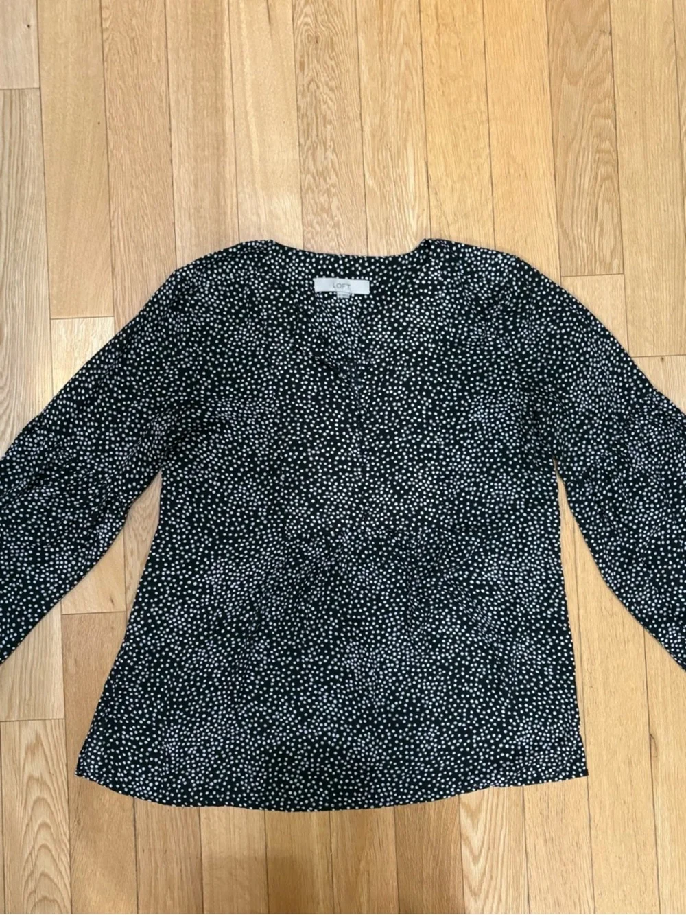 LOFT Black White Polka Dot Peplum Blouse Puff Sleeve Henley Top - Size S